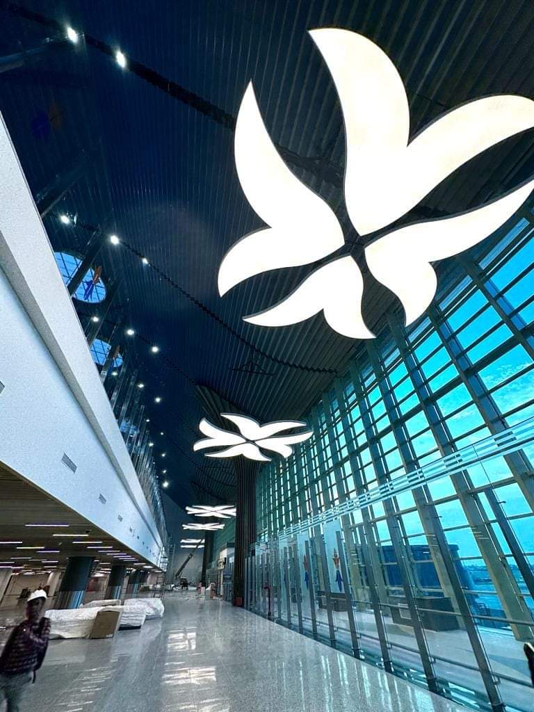 Translucent Shape Image